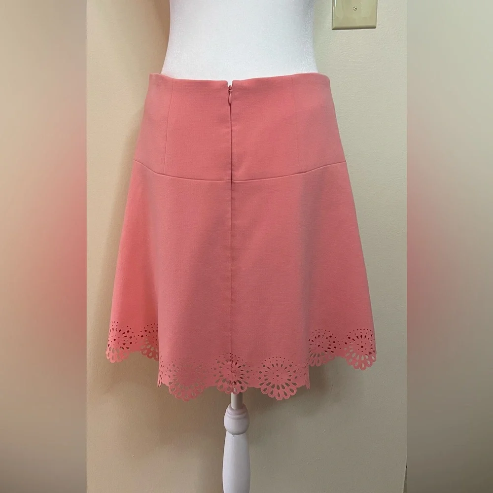 LOFT Ann Taylor Pink Scalloped Lasercut Skirt Ponte Knit Women's Size 4